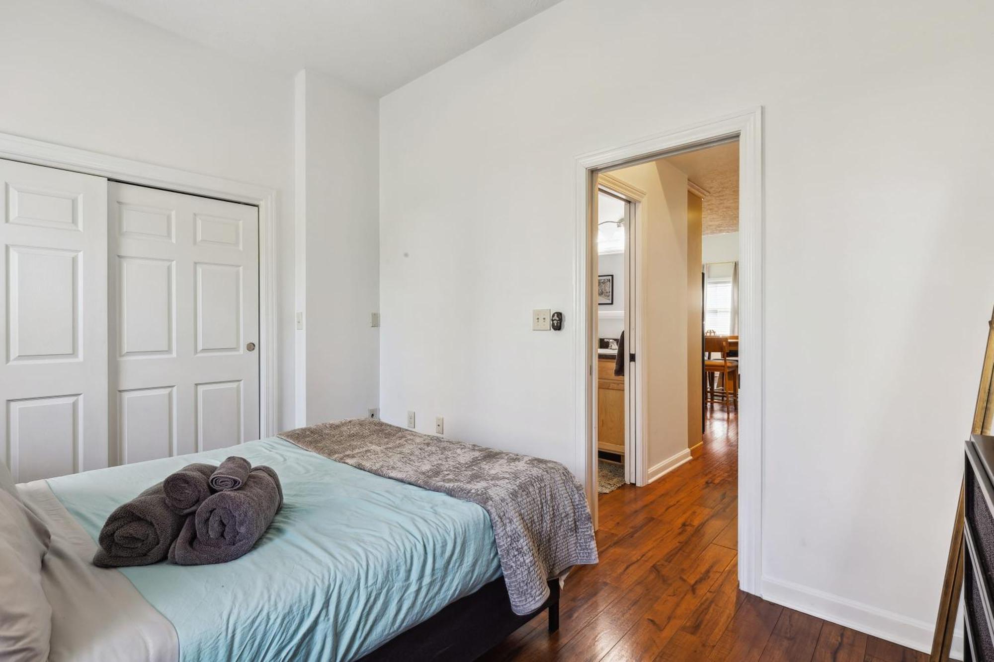 克里夫兰Newly Renovated Tremont Treasure I Cozy + Modern别墅 外观 照片