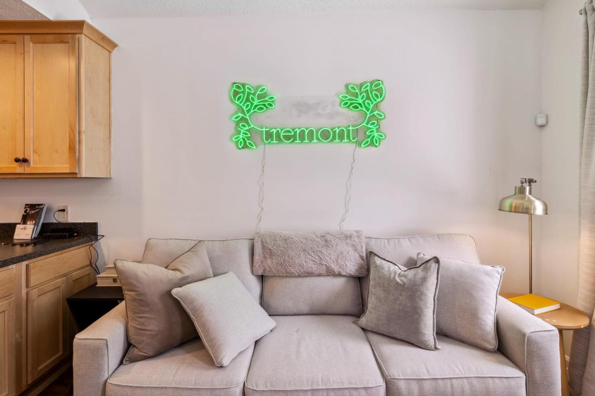 克里夫兰Newly Renovated Tremont Treasure I Cozy + Modern别墅 外观 照片